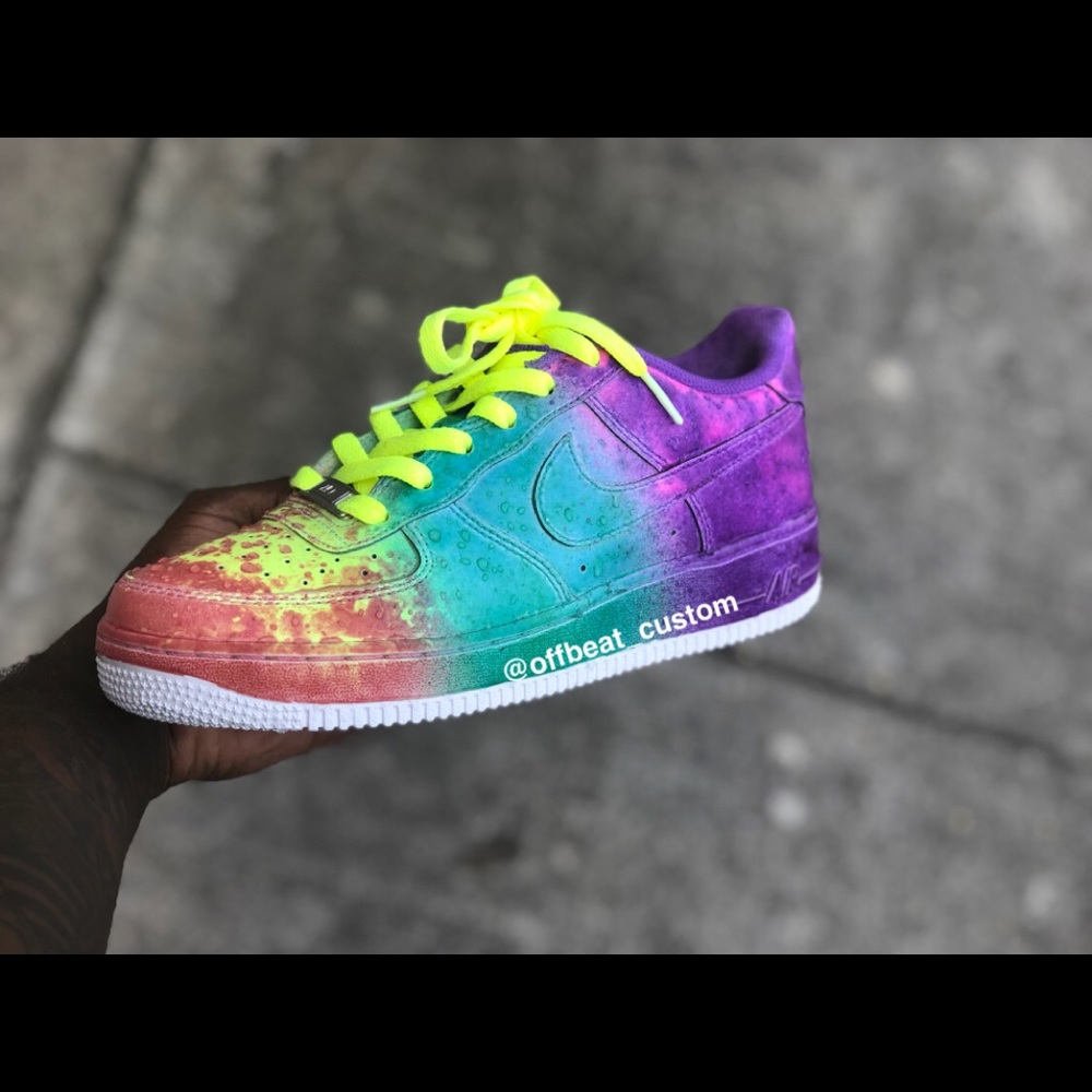 Color changing 1’s - Picture 3 of 3